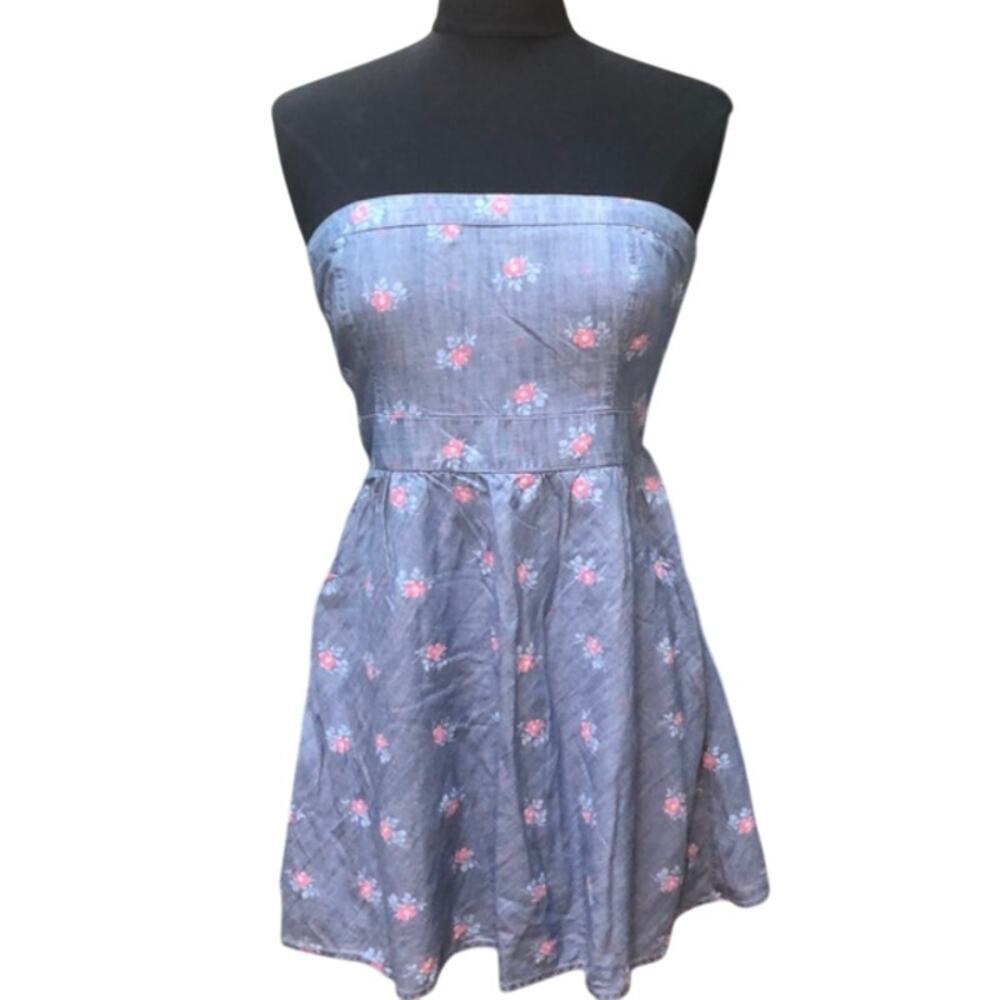 Hollister Size Small Strapless Denim Chambray Floral Print Fun Summer Dress